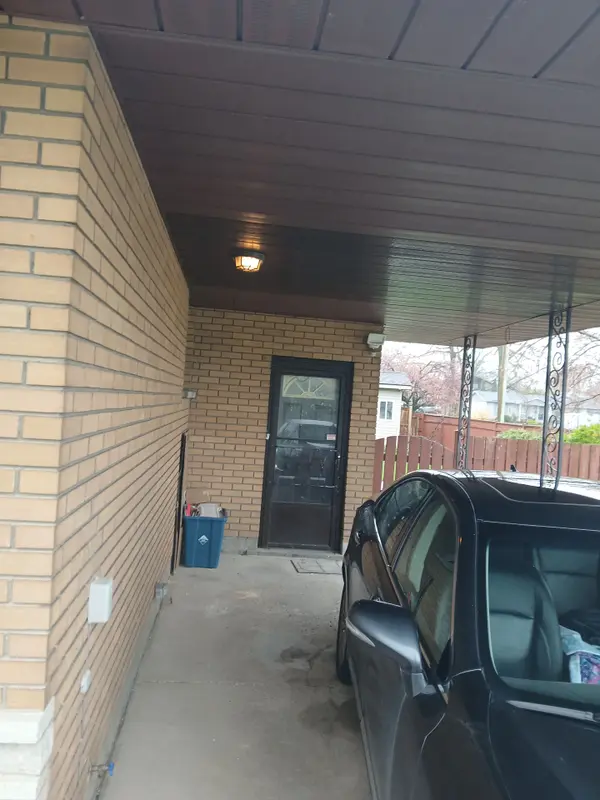 4492 DORCHESTER RD #Main Floor, Niagara Falls, ON L2E 6N4