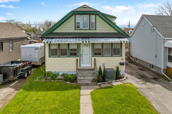 35 Deere ST, Welland, ON L3B 2L7