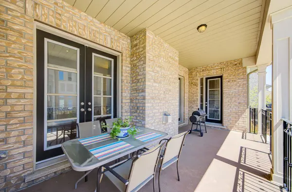62 Silver Sterling CRES, Vaughan, ON L4H 4C5