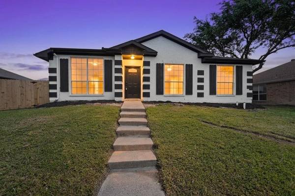 1505 Allen Drive, Mesquite, TX 75149