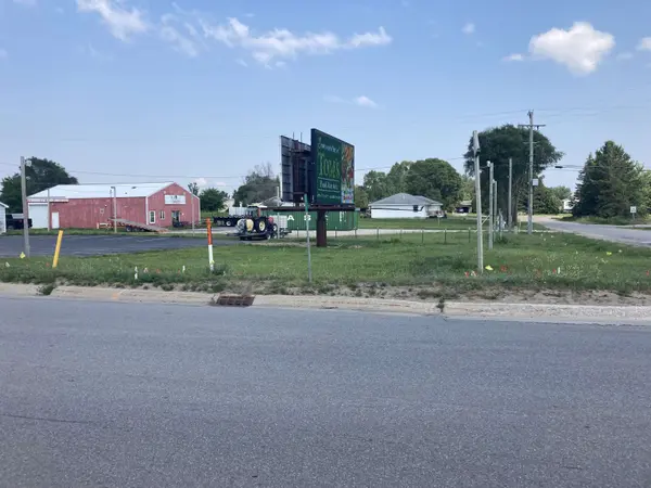 305 S US-31, Blair Twp, MI 49685