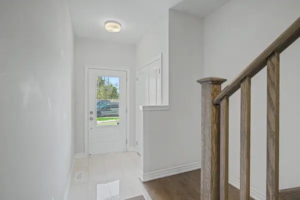 21 Folcroft ST, Brampton, ON L6Y 0B6