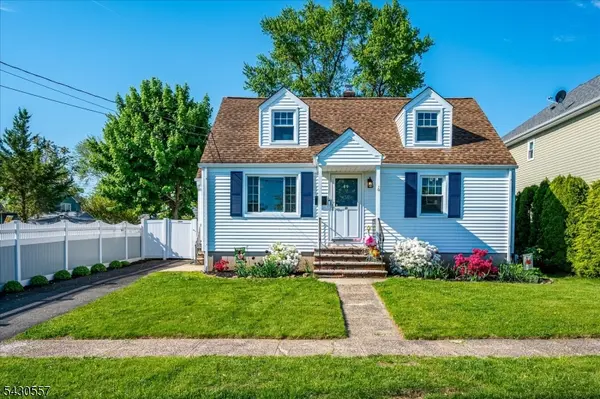 49 N Smith St, Woodbridge Twp., NJ 07001