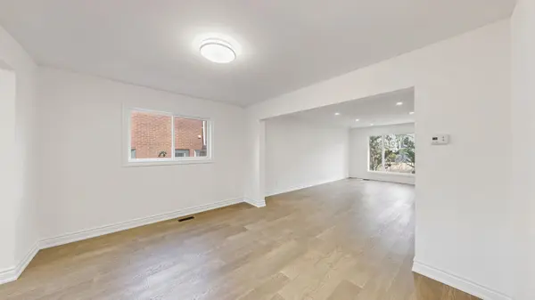91 Whitehorn CRES, Toronto C15, ON M2J 3B1
