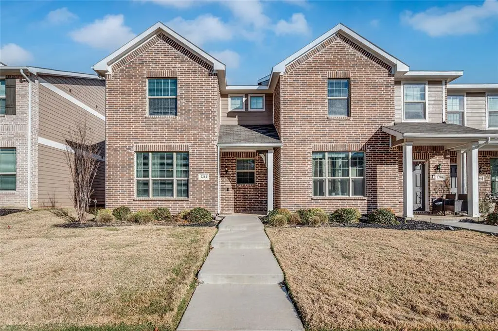 2212 Davenport Drive, Denton, TX 76207