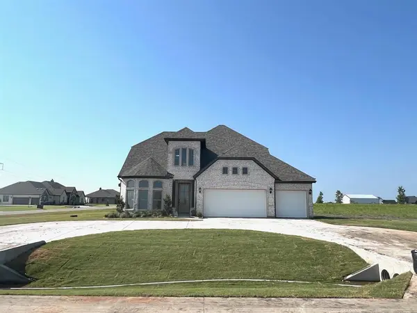 1112 Archives Avenue, Nevada, TX 75173