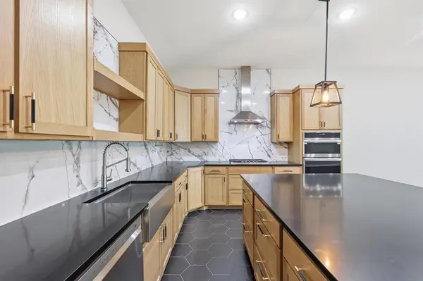 2514 Carpenter Avenue, Dallas, TX 75215