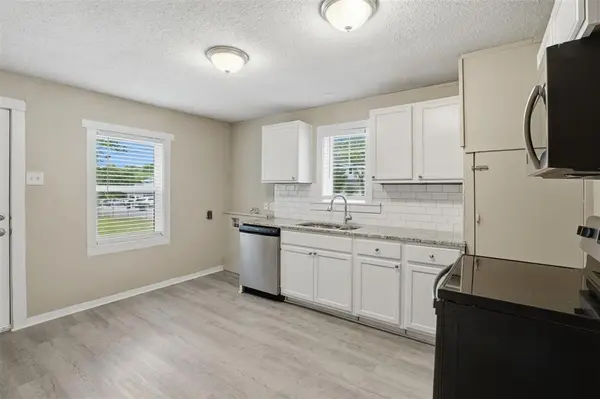 500 E Heron Street, Denison, TX 75021