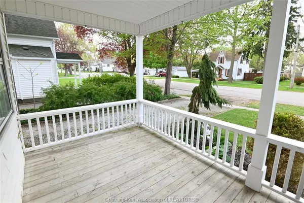 17 Cunningham Avenue, Ridgetown, ON N0P 2C0