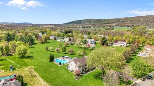 6 Quarry Road, Franklin Twp., NJ 08886