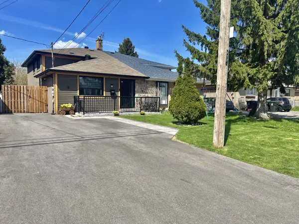 73 Newlin CRES, Toronto W05, ON M3L 1X5