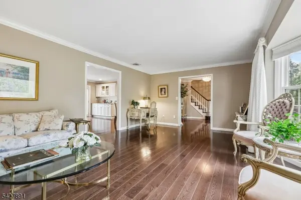 5 Revere Ct, Randolph Twp., NJ 07869