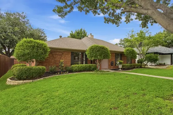 1518 Summerwind Lane, Lewisville, TX 75077