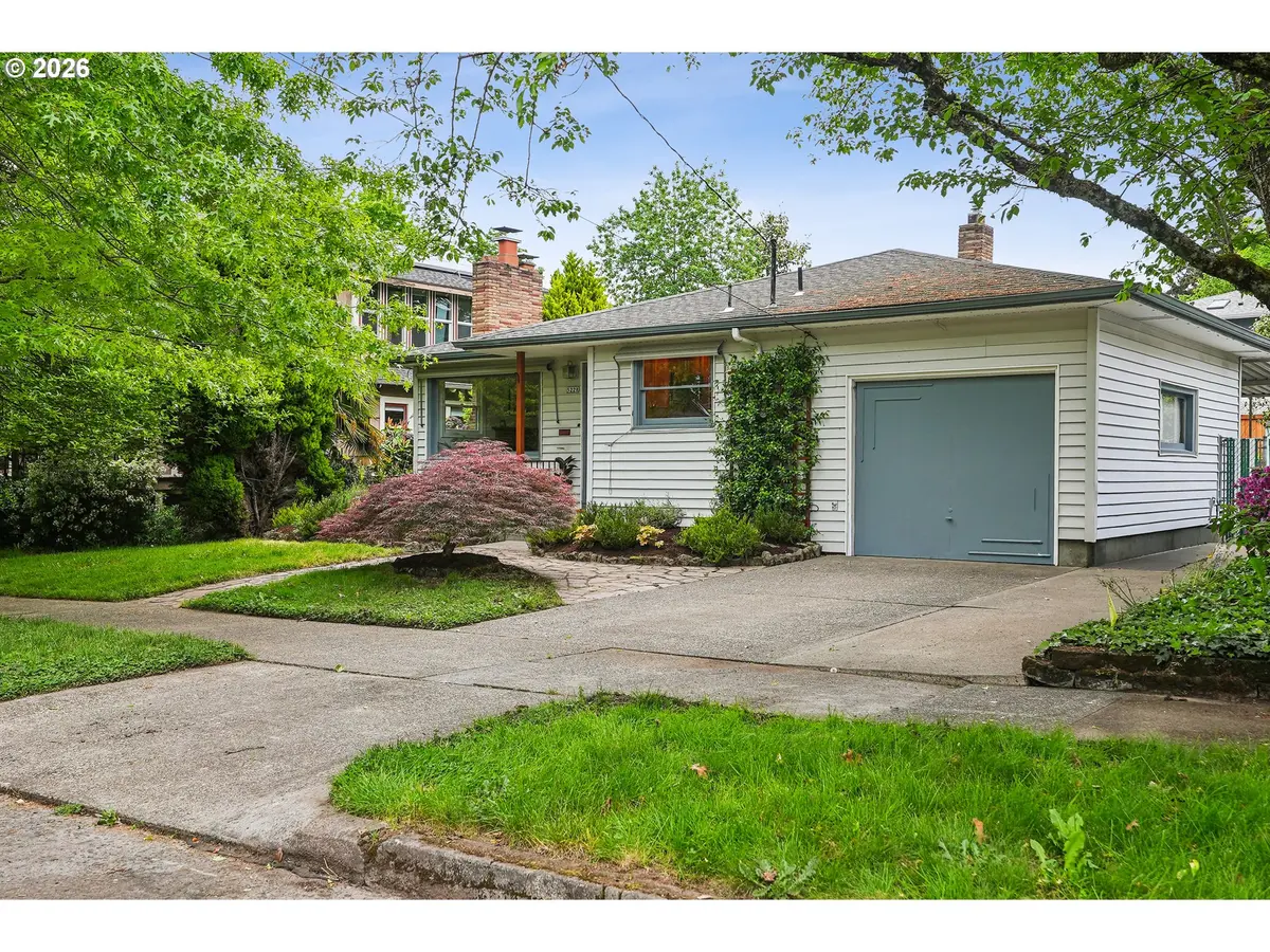 5228 SE 42ND AVE, Portland, OR 97206
