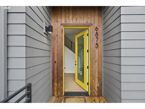 6875 N SALEM AVE, Portland, OR 97203
