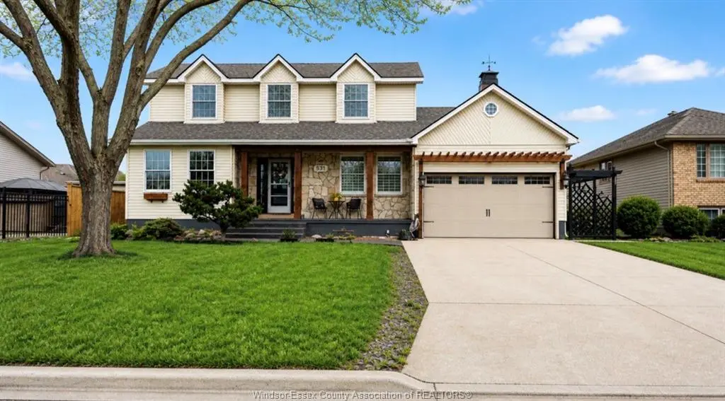 531 GARY Avenue, Lasalle, ON N9J 3C9