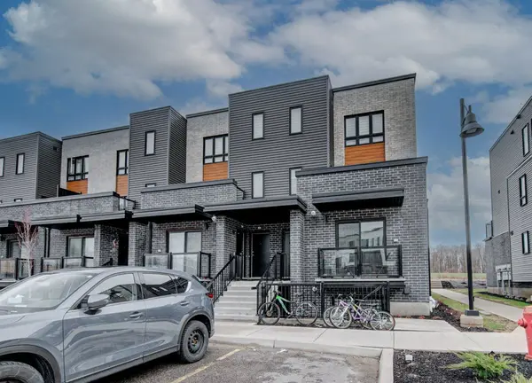 235 Chapel Hill DR ##18, Kitchener, ON N2R 0S4