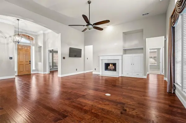1421 Elmhurst Lane, Flower Mound, TX 75028