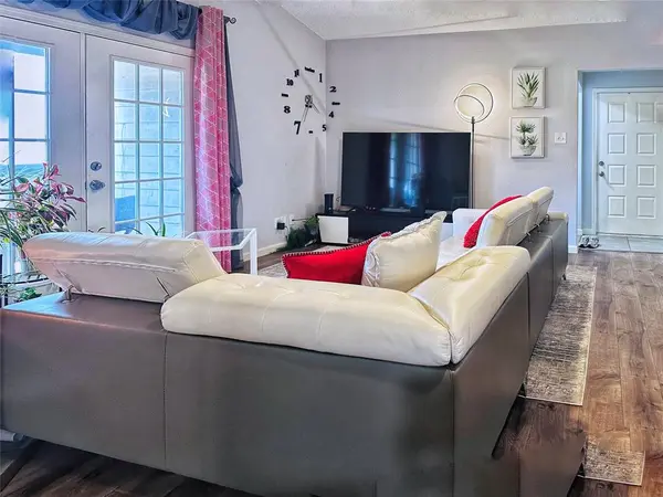 8545 Midpark Road #40, Dallas, TX 75240
