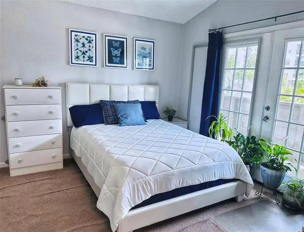 8545 Midpark Road #40, Dallas, TX 75240