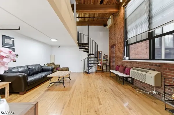 366-382 Trenton Ave #2F, Paterson City, NJ 07503