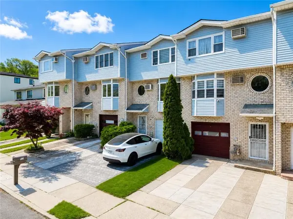 54 Rupert AVE, Staten Island, NY 10314