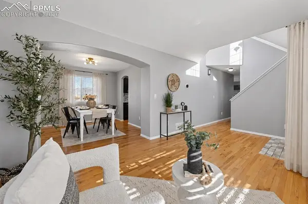 9480 Summit Mesa DR, Fountain, CO 80817