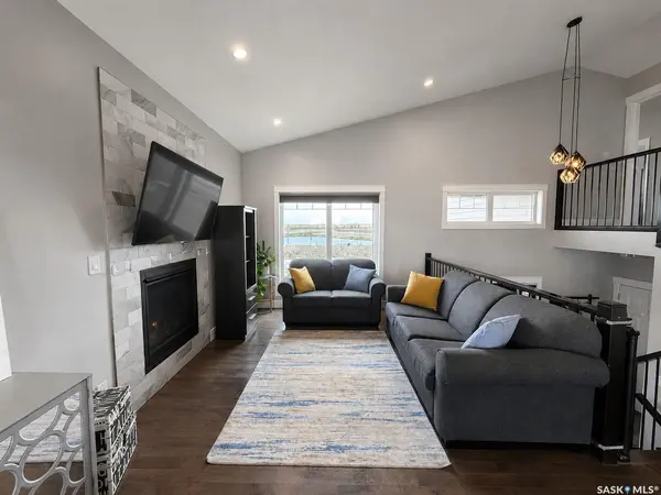 250 Prairie Dawn DRIVE, Dundurn, SK S0K 1K1