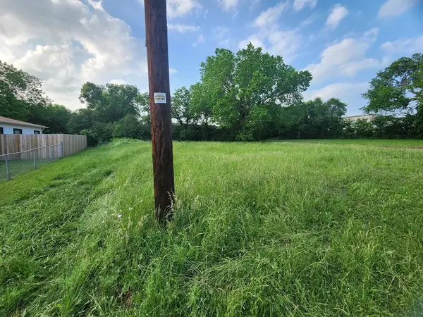 1823 Fordham Road, Dallas, TX 75216