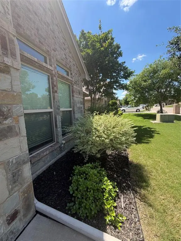 628 Zachary Drive, Weatherford, TX 76087