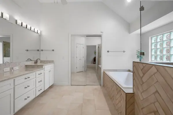 5849 Pebblestone Lane, Plano, TX 75093