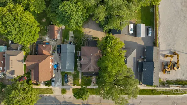 63 Mcdonald ST, Barrie, ON L4M 1P4
