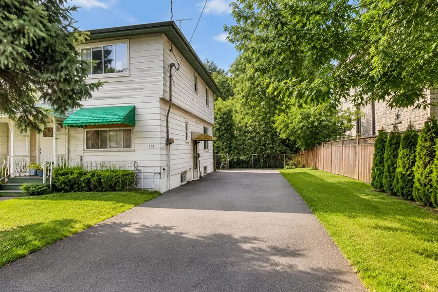 167 Ruggles AVE, Richmond Hill, ON L4C 1Y3