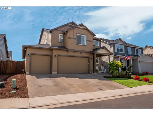 2451 W 9TH AVE, Junction City, OR 97448