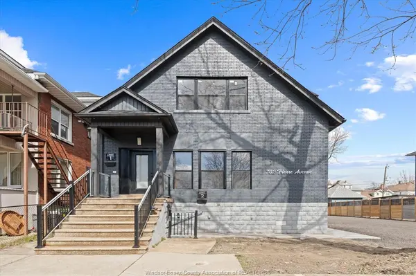 702 PIERRE #6, Windsor, ON N9A 2K5