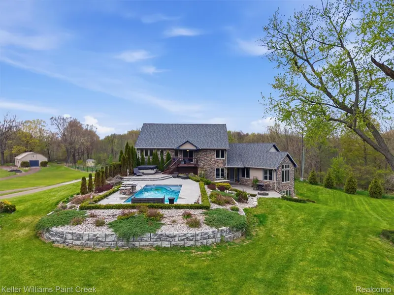 3450 S Ortonville RD, Village Of Clarkston, MI 48348