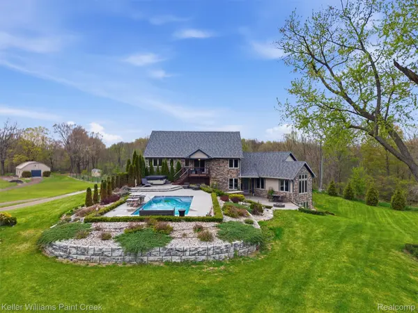 3450 S Ortonville RD, Village Of Clarkston, MI 48348