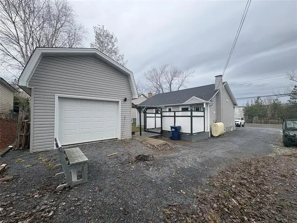 61 Mount Bernard Avenue, Corner Brook, NL A2H 5G1