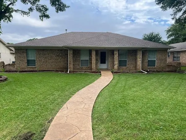1901 Hanover Drive, Richardson, TX 75081