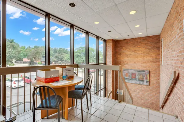 230 Watline AVE #100 & 200, Mississauga, ON M4Z 1P4