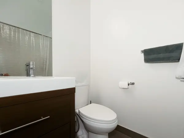 70 Forest Manor RD #3608, Toronto C15, ON M2J 0A9