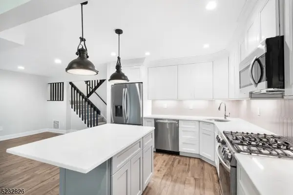 318 Main St, Madison Boro, NJ 07940