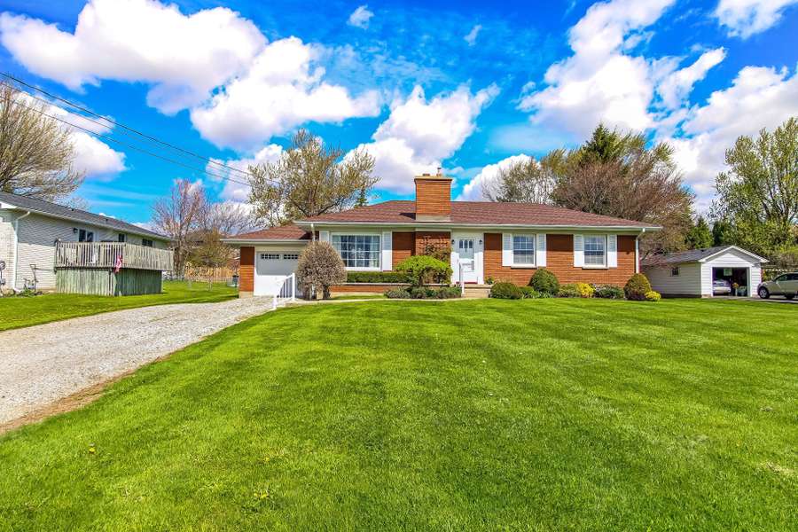 13340 Ilderton RD, Middlesex Centre, ON N0M 2A0