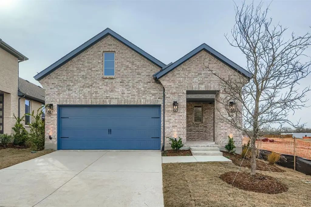 838 Stone Grove Road, Lavon, TX 75166