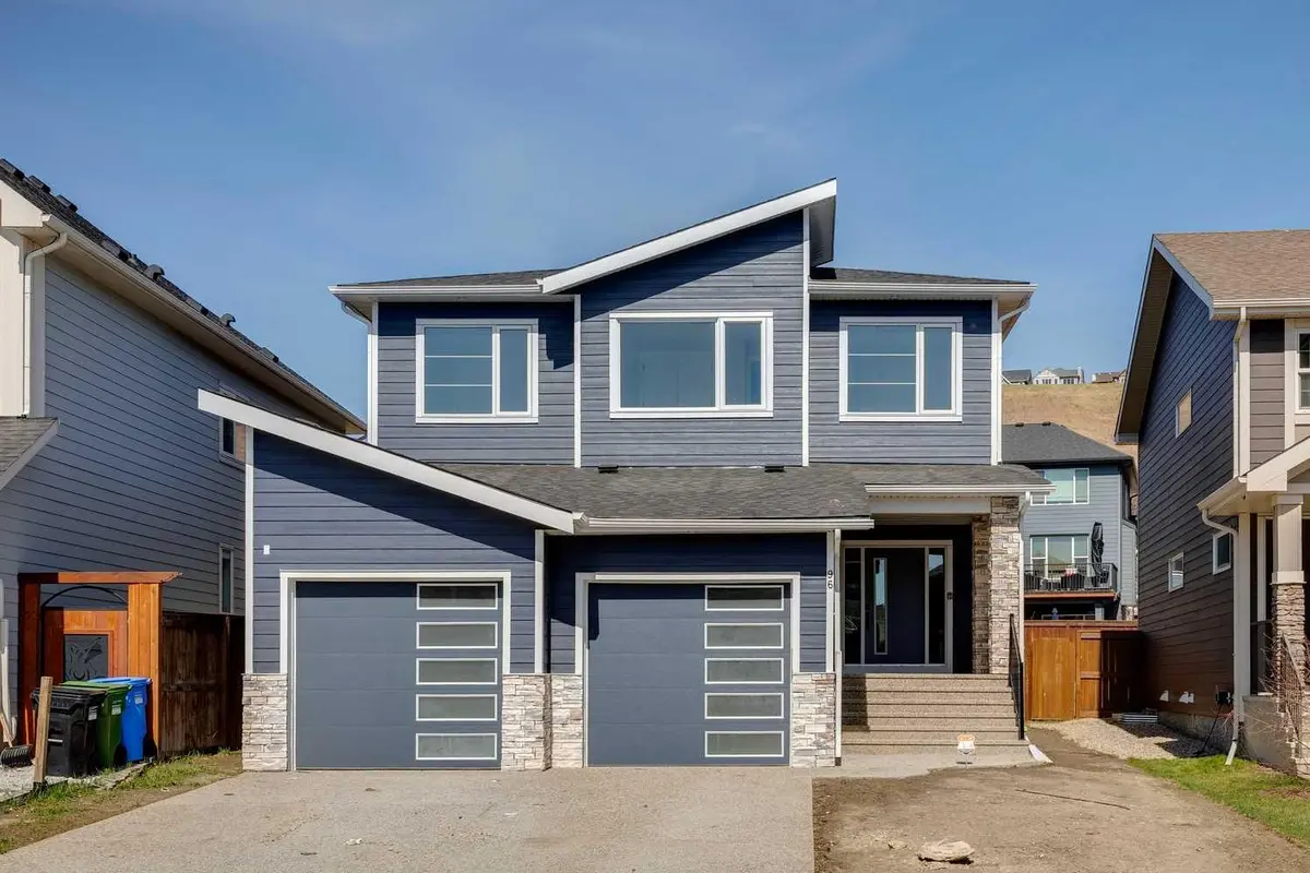 96 Cranbrook WAY SE, Calgary, AB T3M 2C3