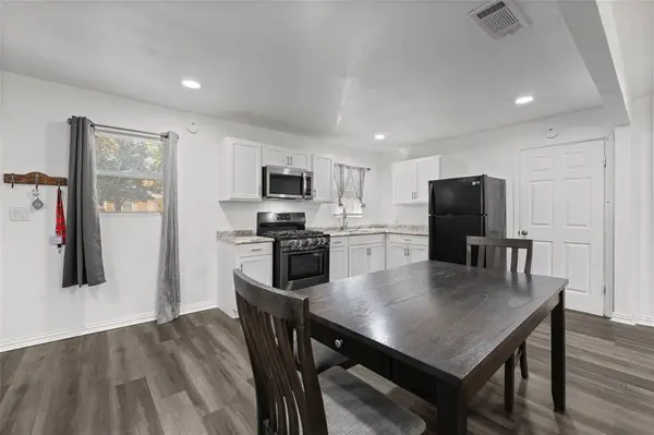 2128 Sunnydell Drive, Waco, TX 76711