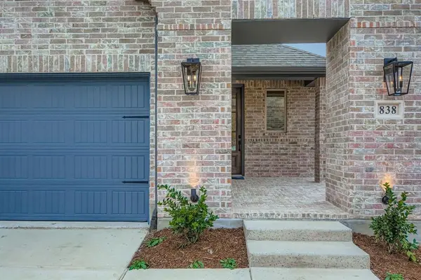 838 Stone Grove Road, Lavon, TX 75166