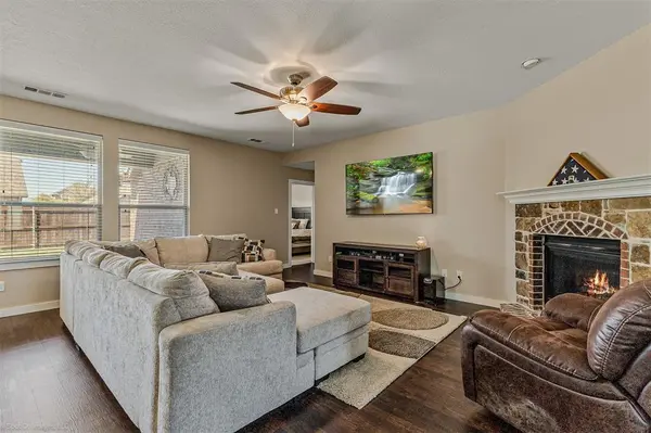 1276 Meridian Drive, Forney, TX 75126