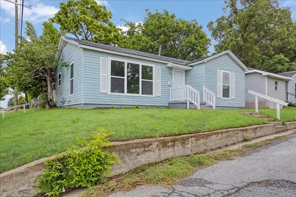 401 E Morton Street, Denison, TX 75021