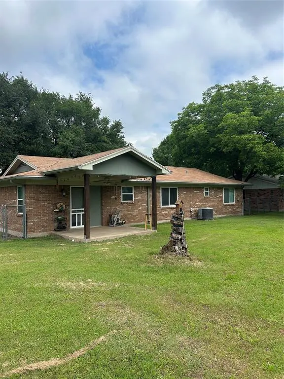 502 E Roosevelt, Whitney, TX 76692